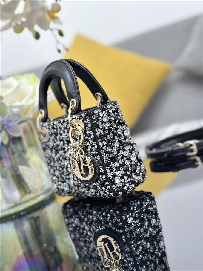 2025228Y1460P22295991