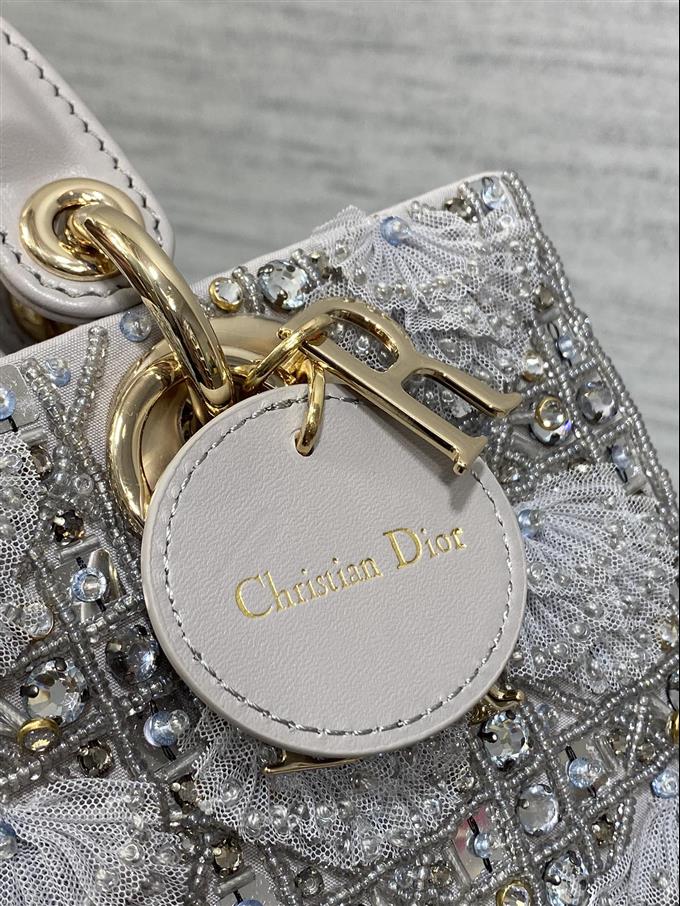 2025228Y1480P222945527