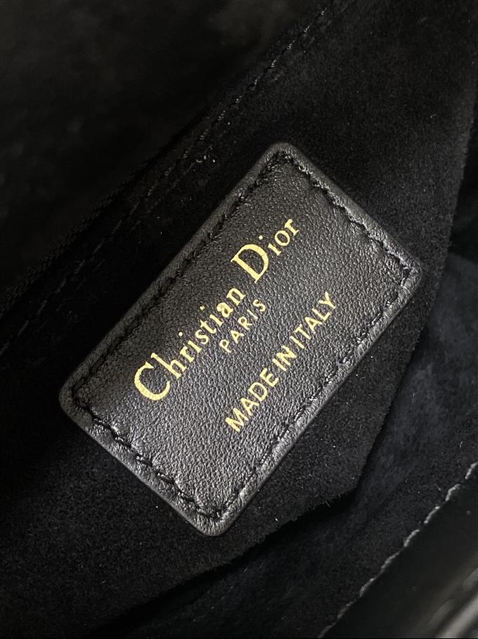 2025228Y780P222941797