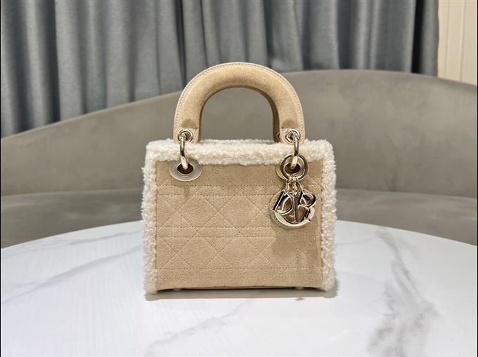 2025228Y850P222952914