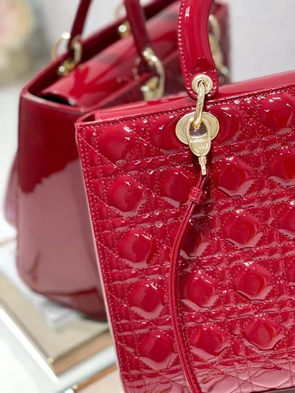 2025228Y880P222953245