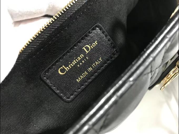 2025228Y880P222953670