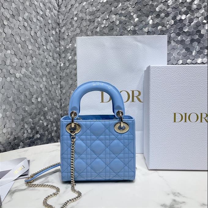 2025228Y900P222953923