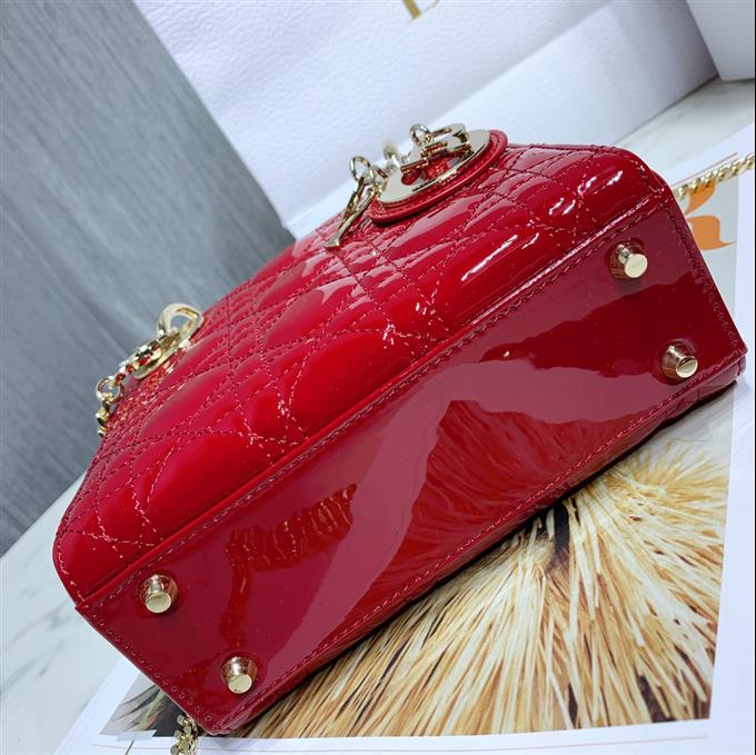 2025228Y900P222954239