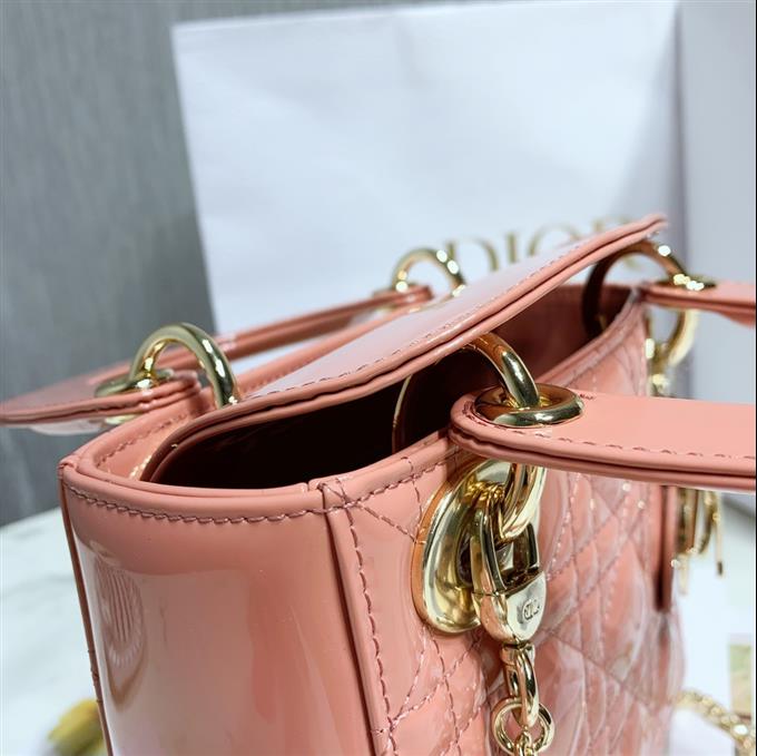 2025228Y900P222954519