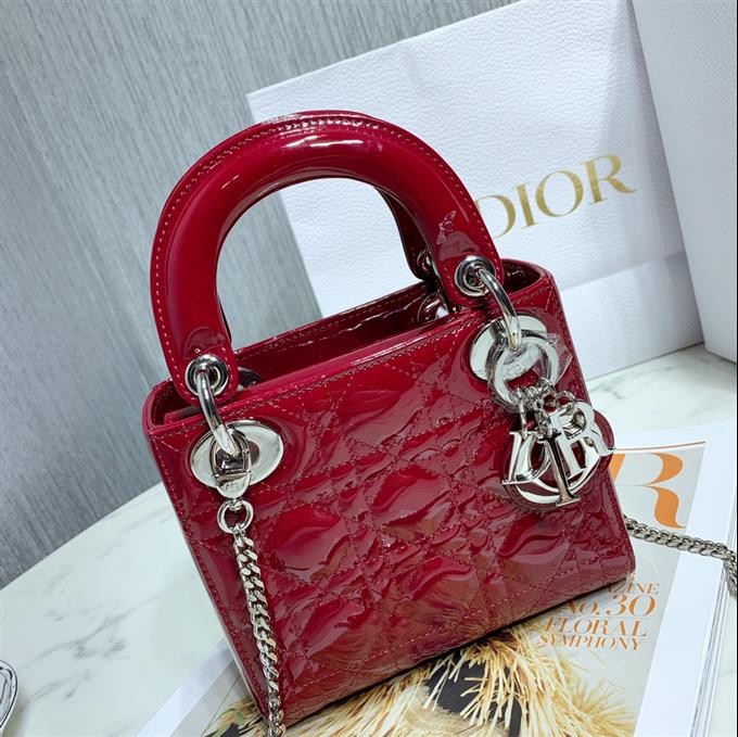 2025228Y900P22295467