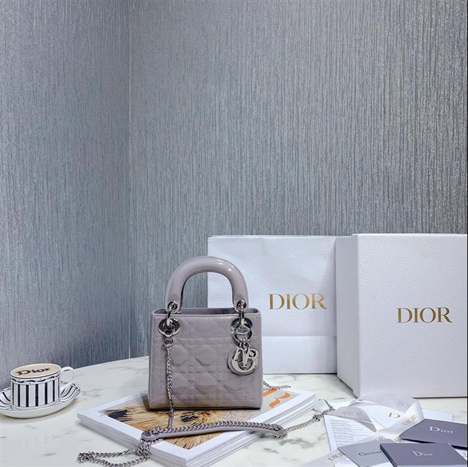 2025228Y900P222954725