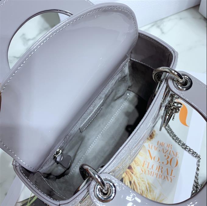 2025228Y900P222954772