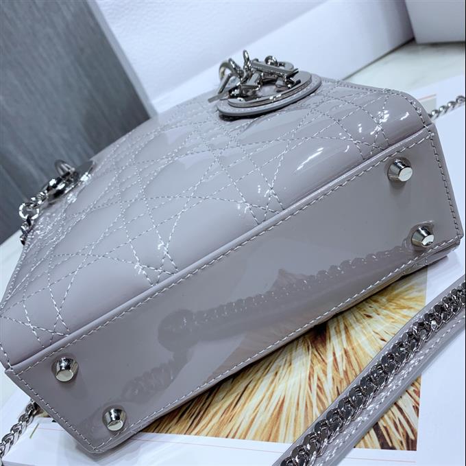 2025228Y900P222954804