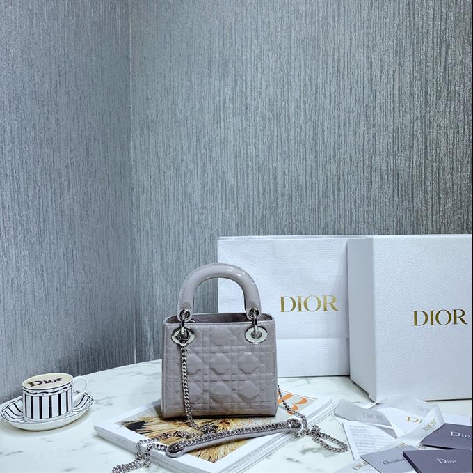 2025228Y900P222954820