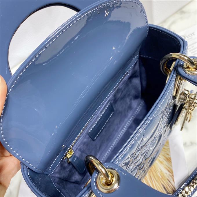 2025228Y900P222955165