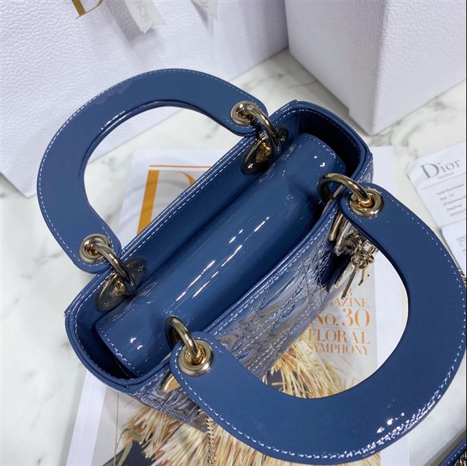 2025228Y900P222955181