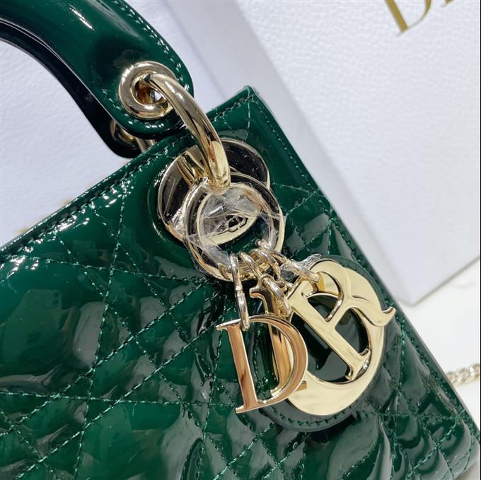 2025228Y900P222955244