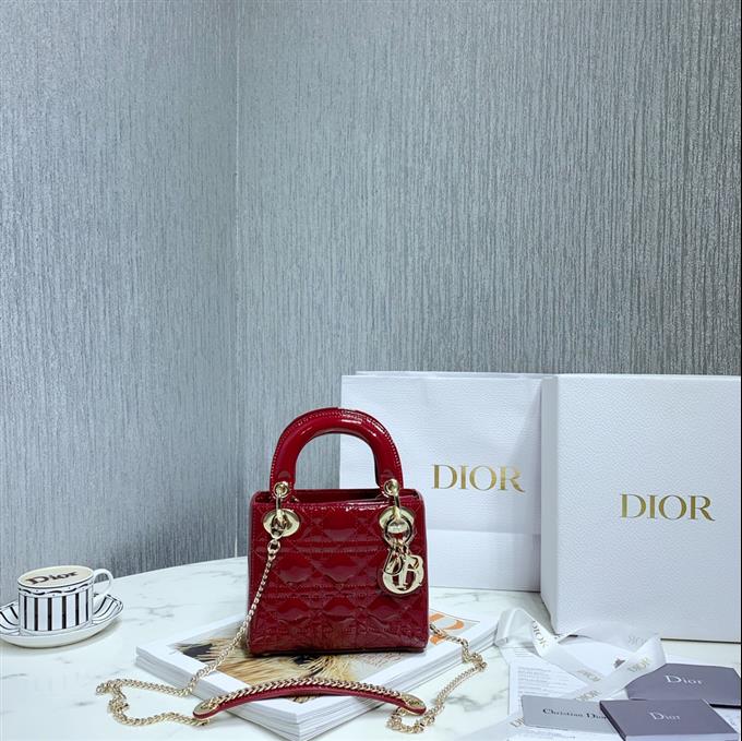 2025228Y900P222955640