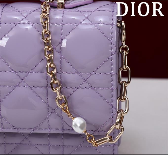 2025228Y600P212910451