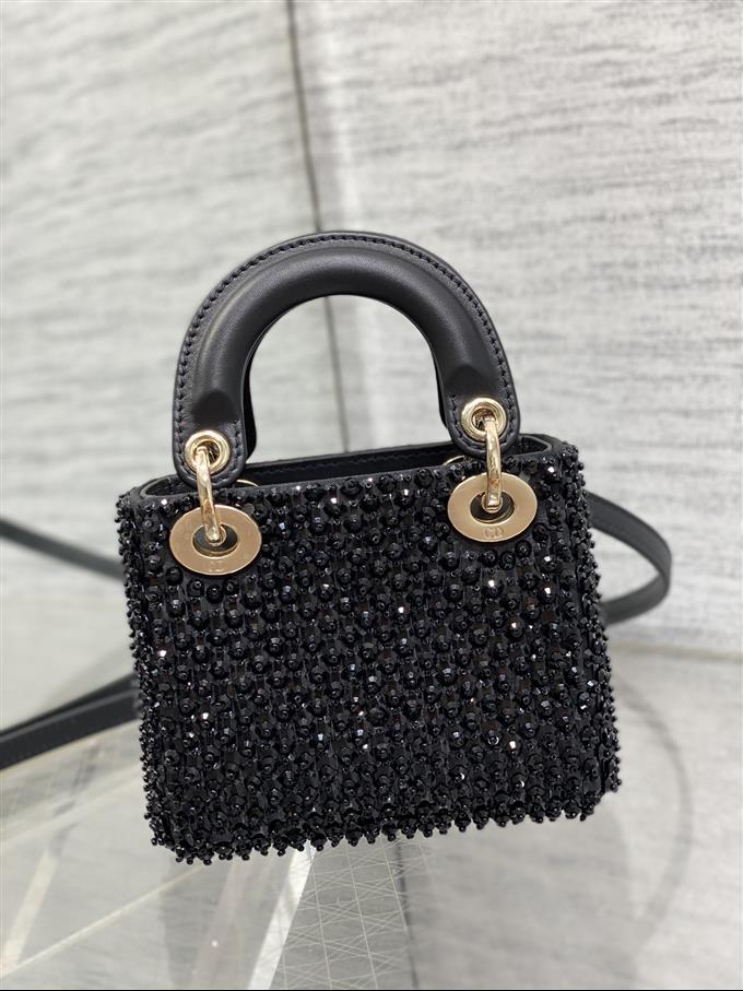 2025228Y1250P212420943