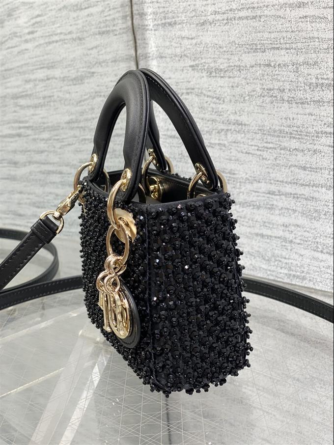 2025228Y1250P212420959