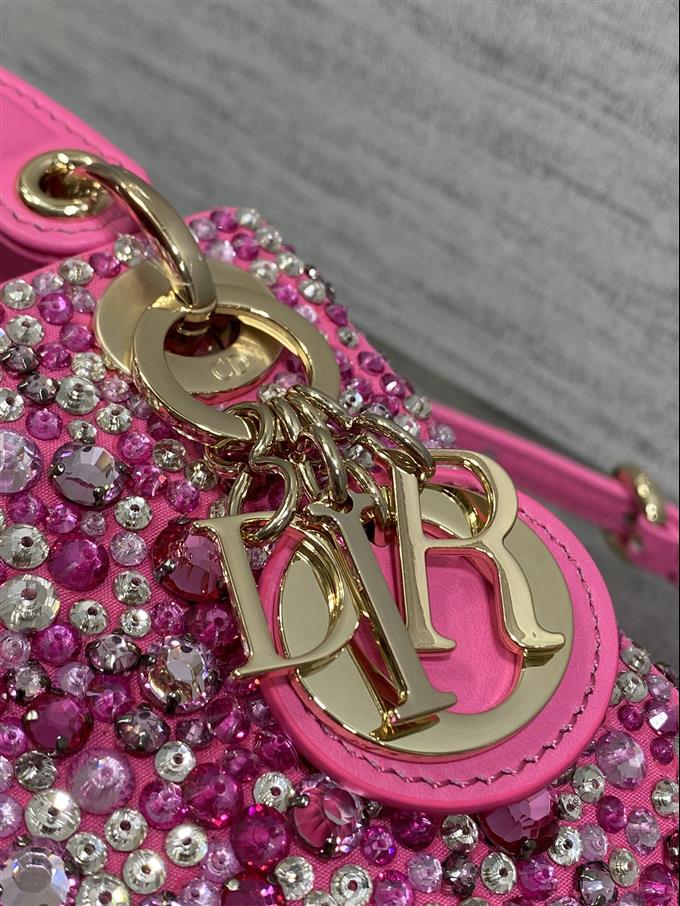 2025228Y1480P212421616