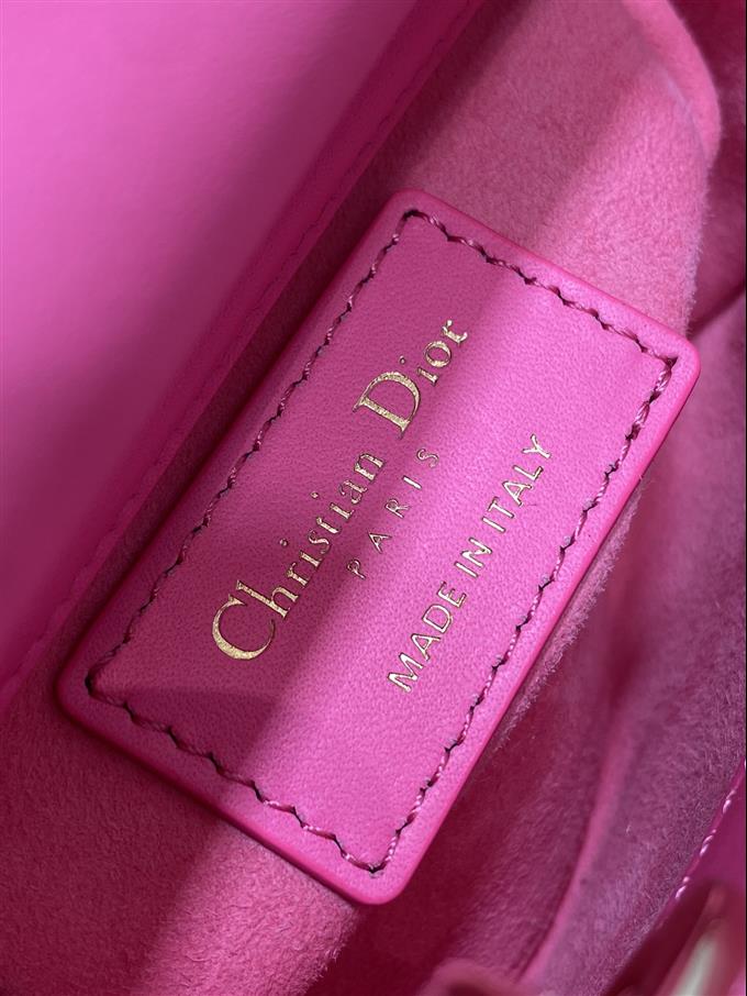 2025228Y1480P212421710