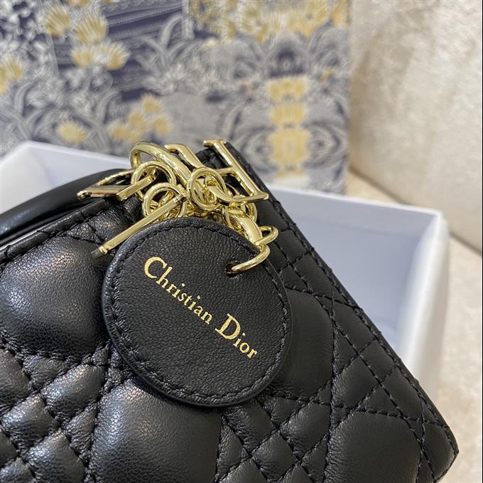 2025228Y580P21242055