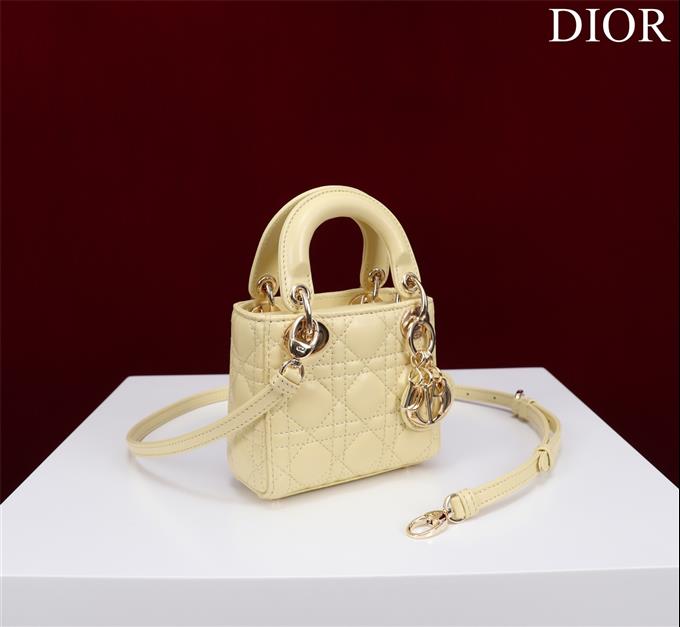 2025228Y580P212422444