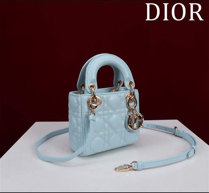 2025228Y580P212424252