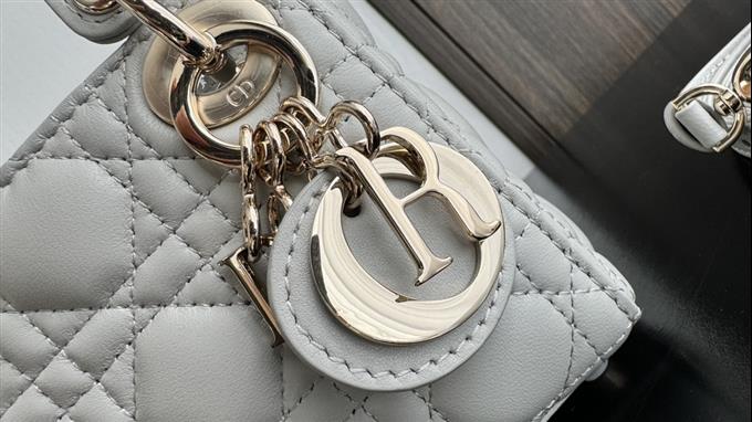 2025228Y580P212424531