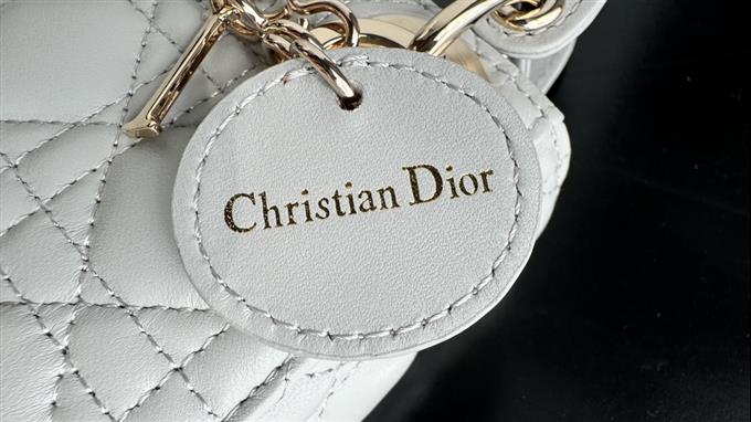 2025228Y580P212424626