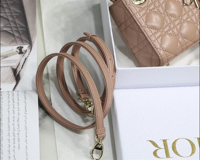 2025228Y580P213032561