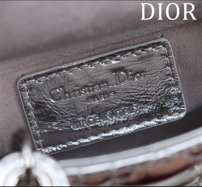 2025228Y600P212425296