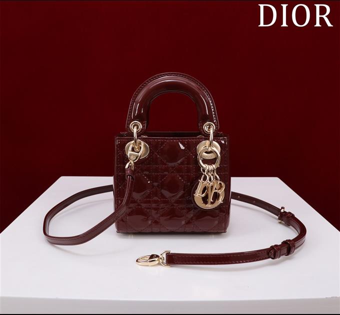 2025228Y600P212425613