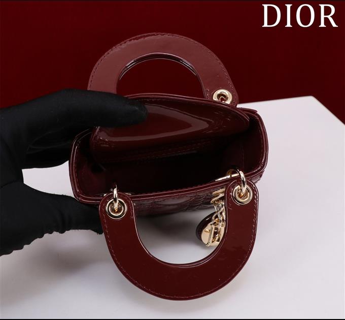 2025228Y600P212425691