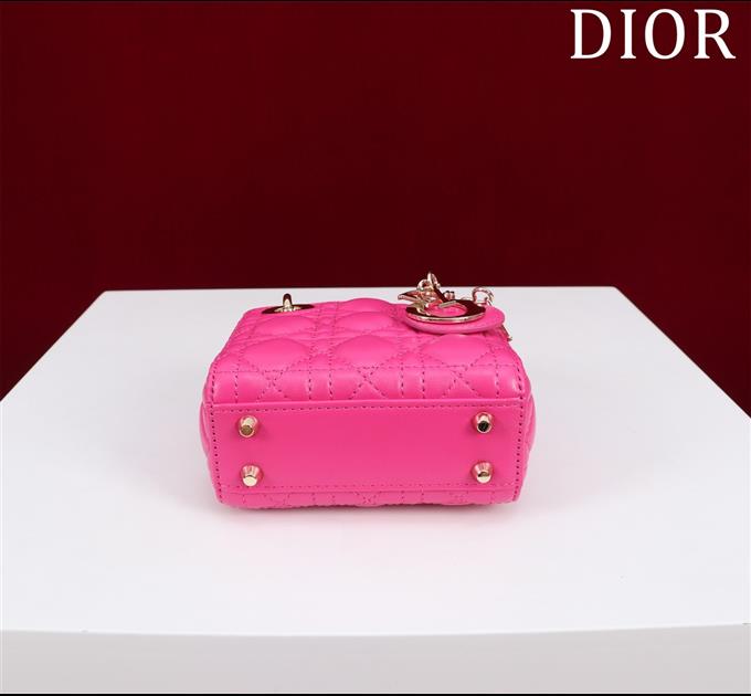 2025228Y650P21242790