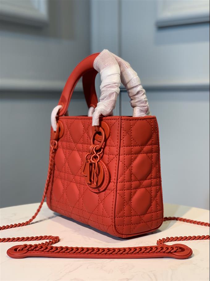 2025228Y650P221844454