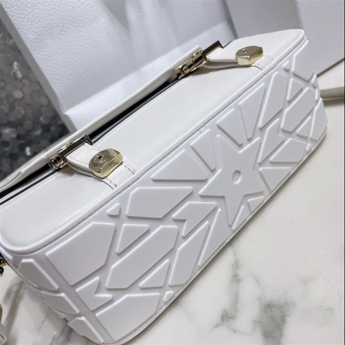 2025228Y1200P22129116