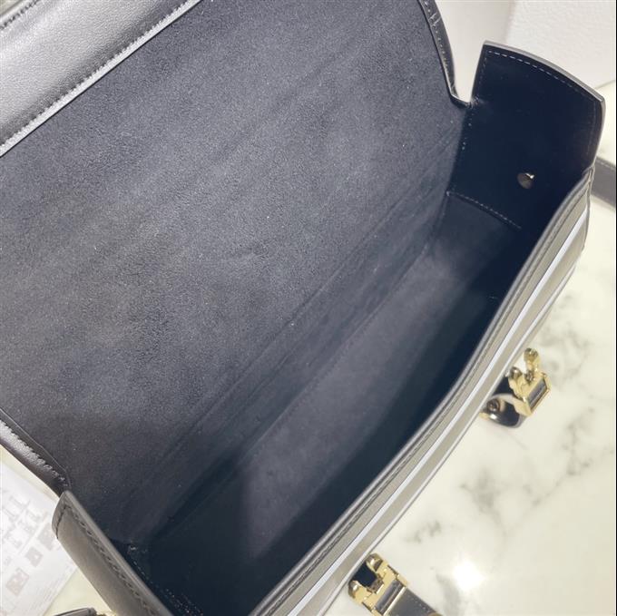 2025228Y1200P22129256