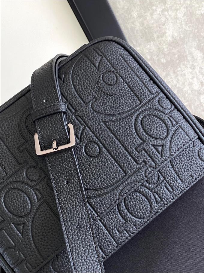 2025228Y500P221558683