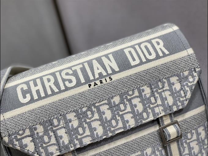 2025228Y650P221212578