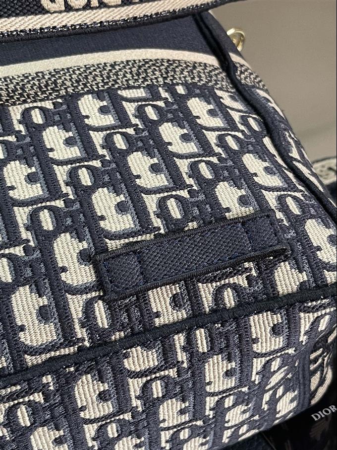 2025228Y650P221214227