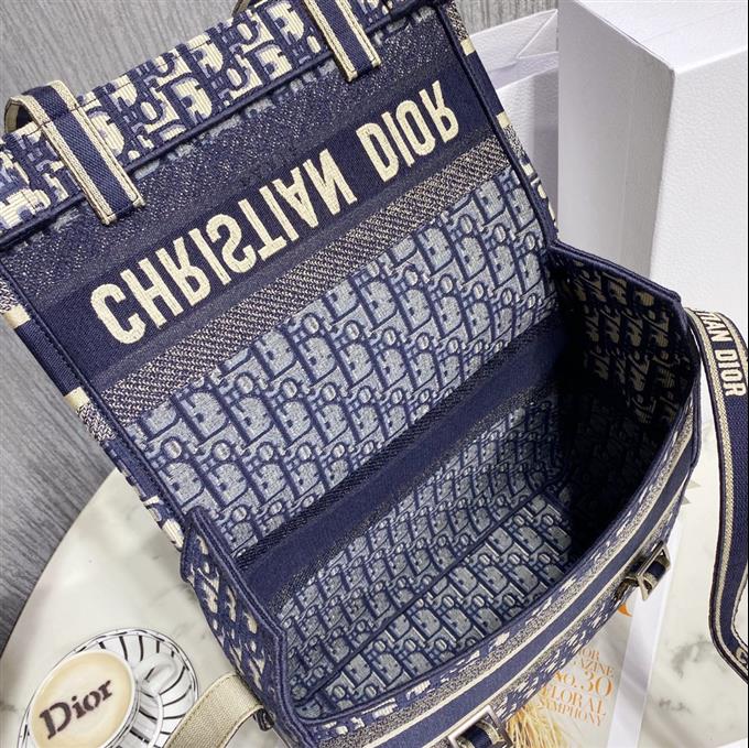 2025228Y850P221213461