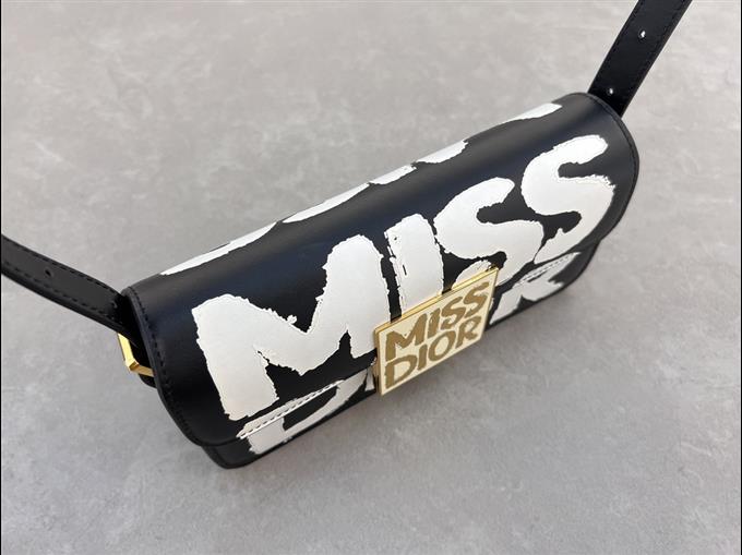 2025228Y630P214941559