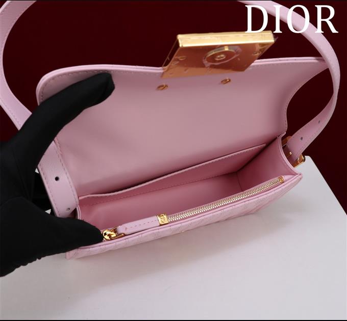 2025228Y630P214942113