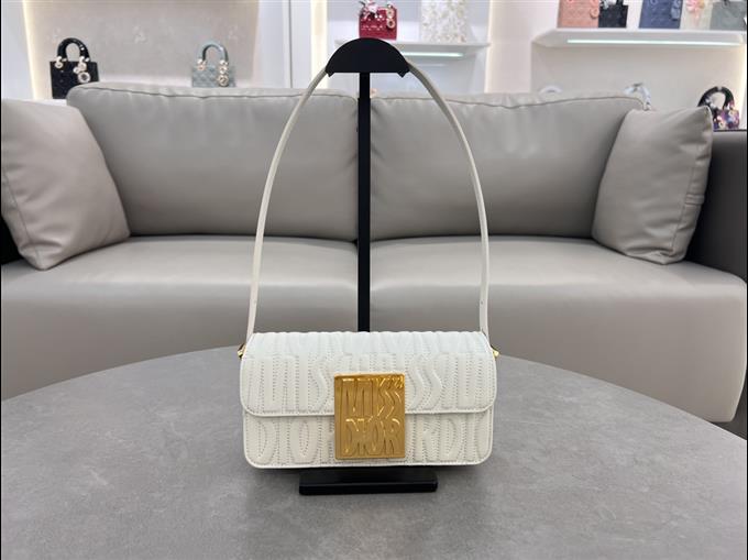 2025228Y680P214943471