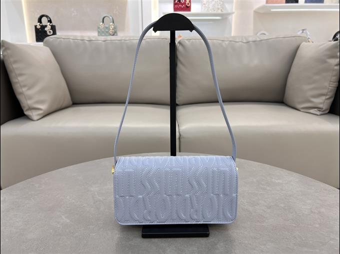 2025228Y680P214943908