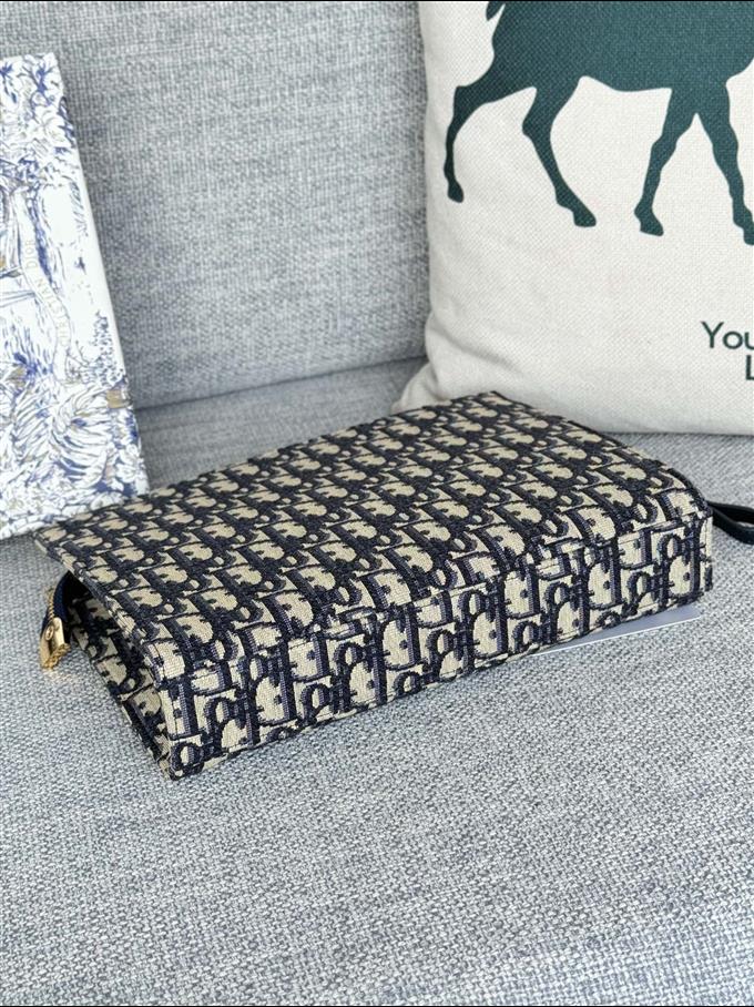 2025228Y320P204639625