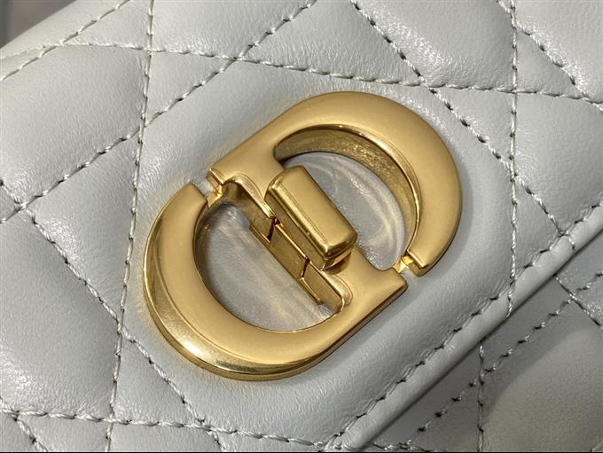 2025228Y480P204641162