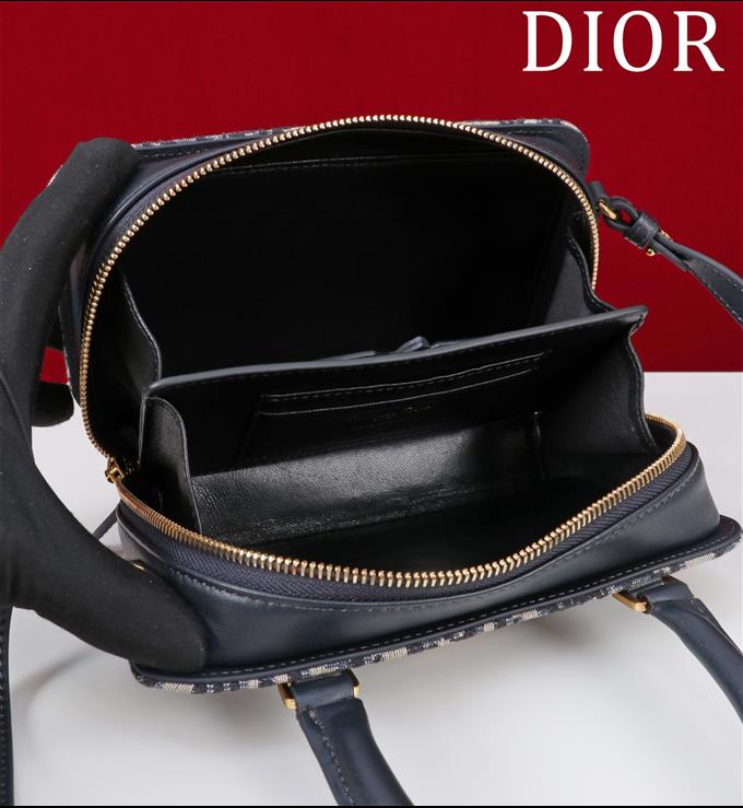 2025228Y550P204642325