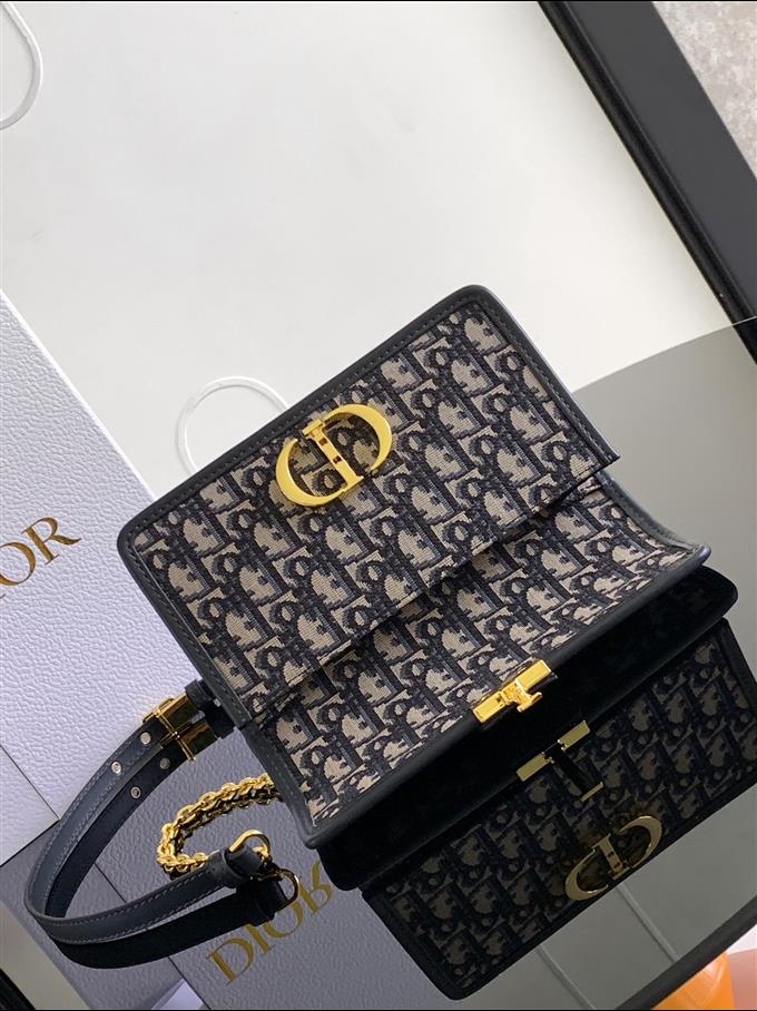 2025228Y580P204616400