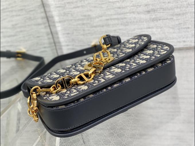 2025228Y580P204621392