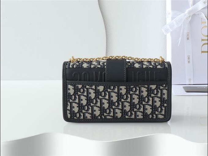 2025228Y580P20462159